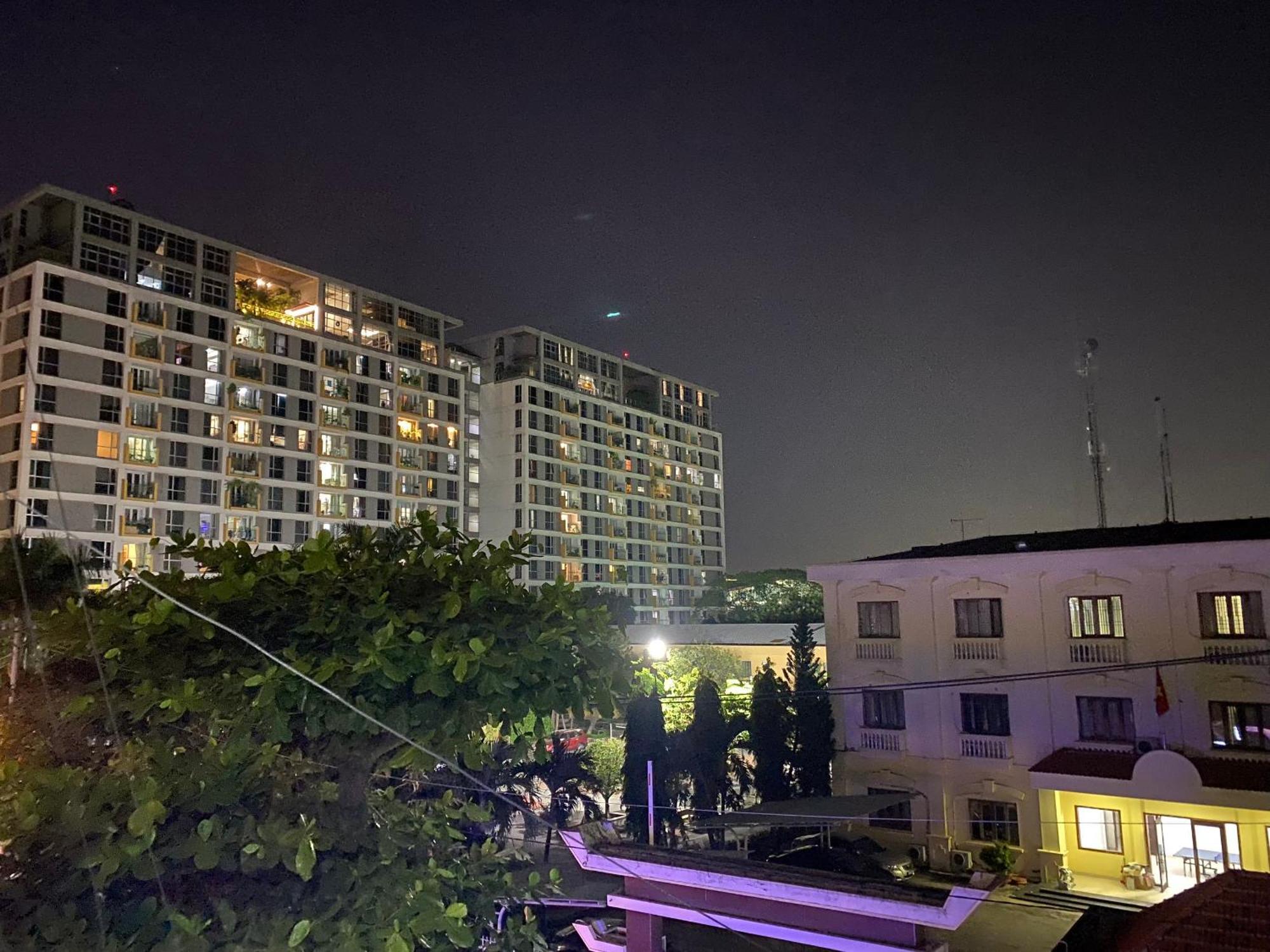 Ferienwohnung Start House Cohousing Walk 5 Minutes To The Airport Ho-Chi-Minh-Stadt Exterior foto
